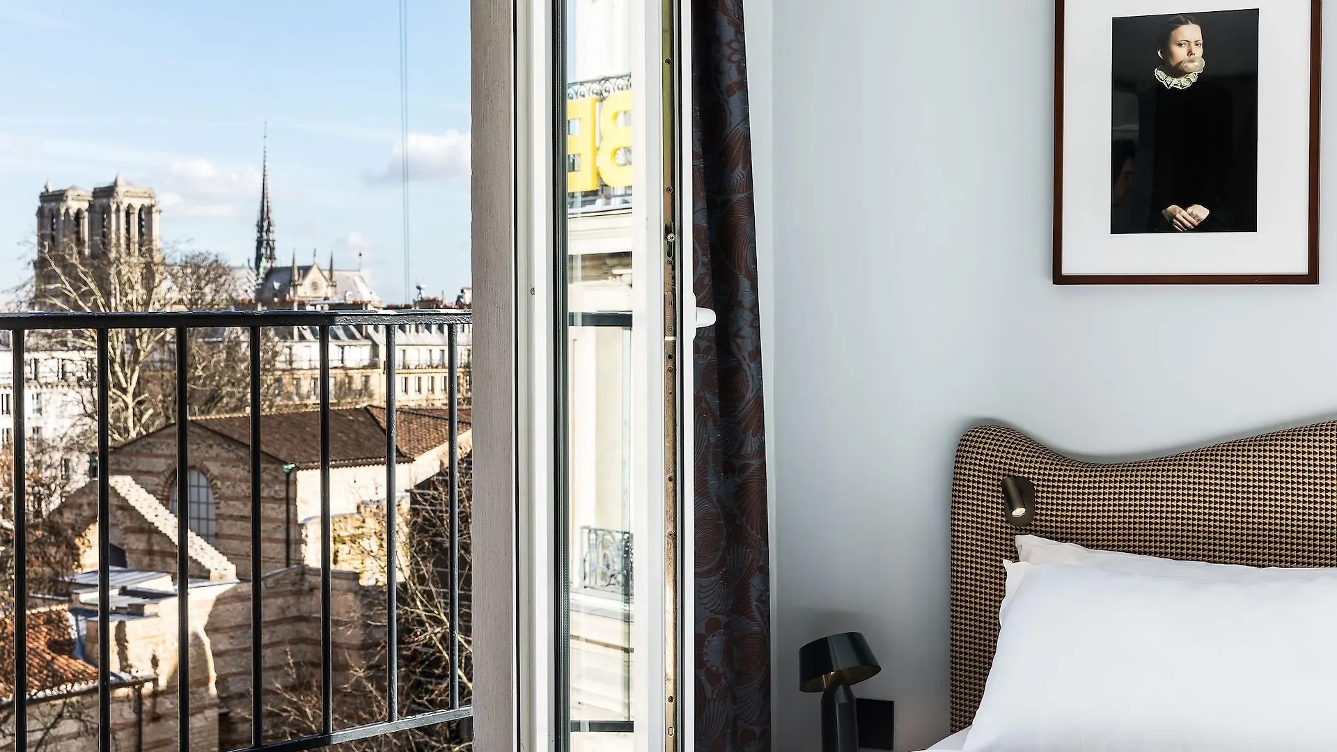 Belloy Saint Germain Hotel