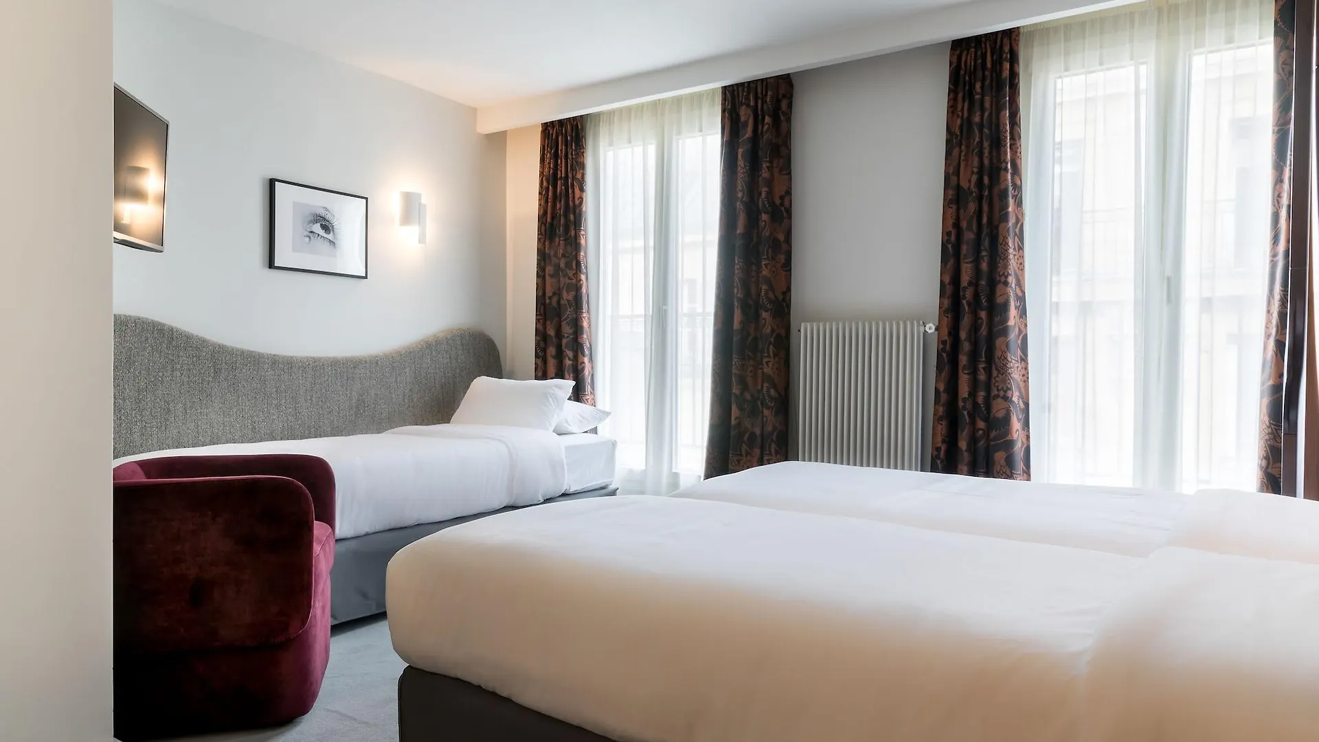 Belloy Saint Germain Hotel