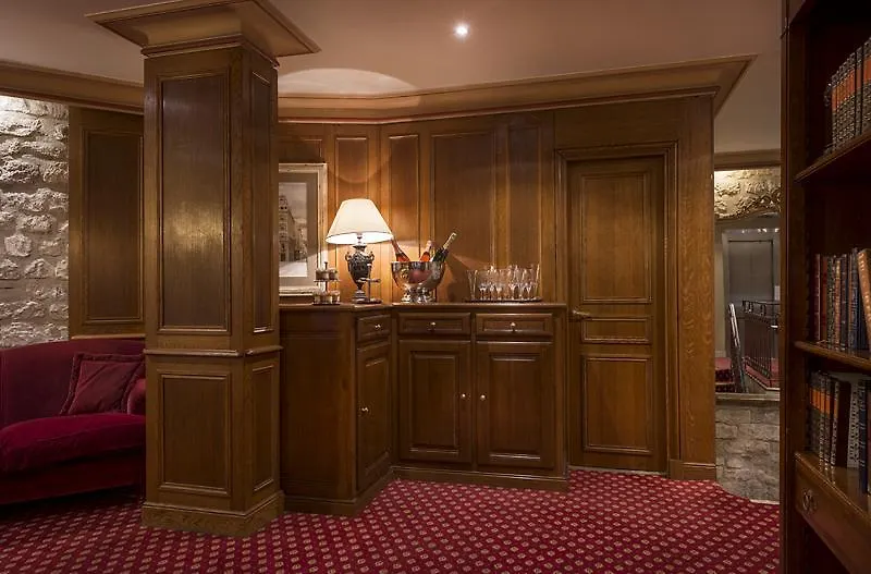 Belloy Saint Germain Hotell